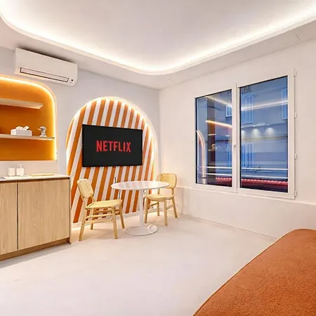 Unique Proche Des Plages & Pinede A Juan-les-pins Appartement *